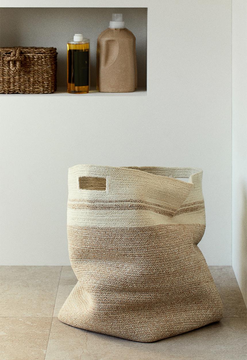 H&M - Jute laundry bag - beige block-coloured 