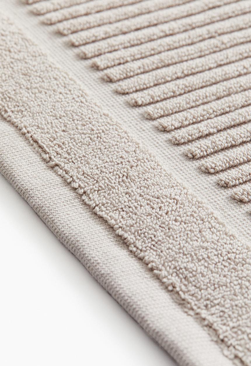 H&M - Cotton terry bath mat - light mole