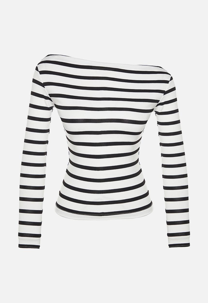 Trendyol - Striped premium soft fabric fitted boat collar blouse - black & white
