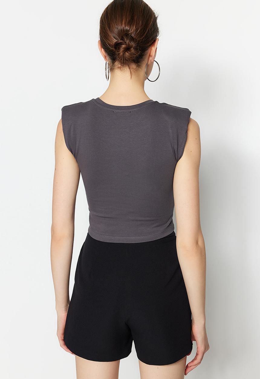 Trendyol - Padded fitted/situated crew neck crop knitted top - anthracite