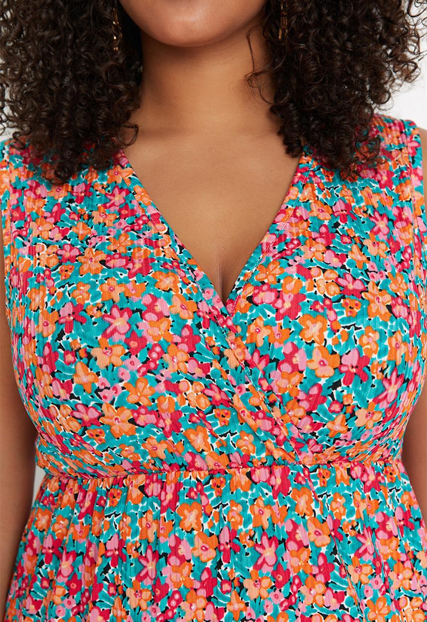 Trendyol - Plus A-line Floral Pattern Knitted Dress - Multi
