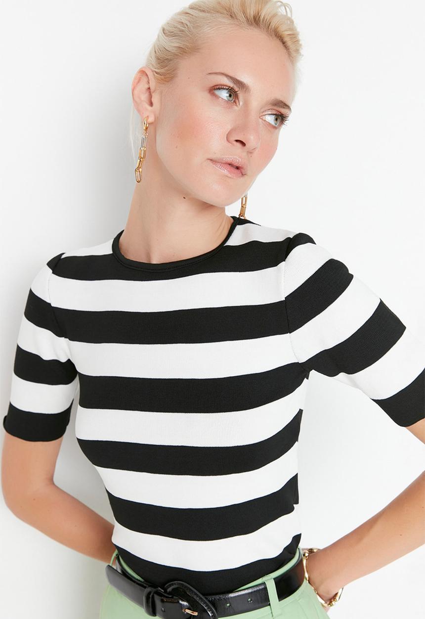 Trendyol - Color Block Knitwear Blouse - Black & White 