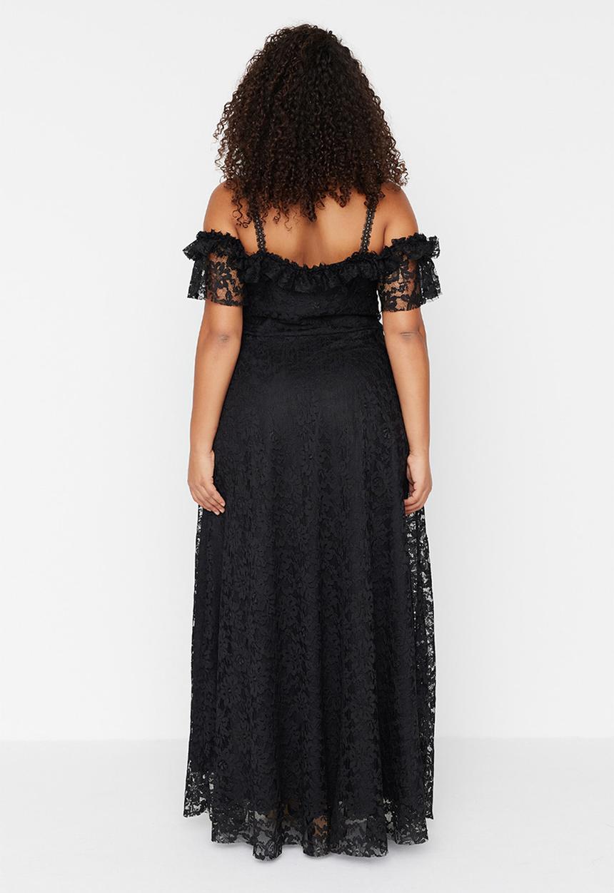 Trendyol - Plus size strap a-line lace maxi evening dress - black