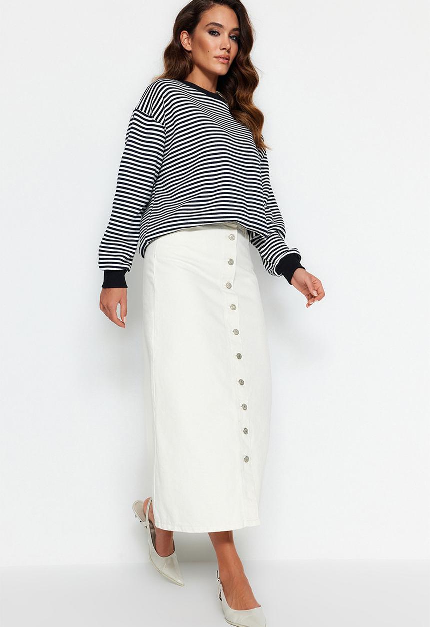 Trendyol - Denim Jeans Skirt With Button Closure - Ecru