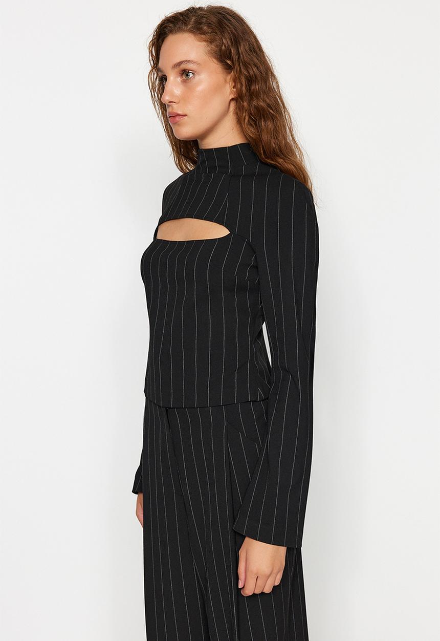 Trendyol - X Sagaza Studio Polyviscon Blouse with Striped Cut Out Detail - Black
