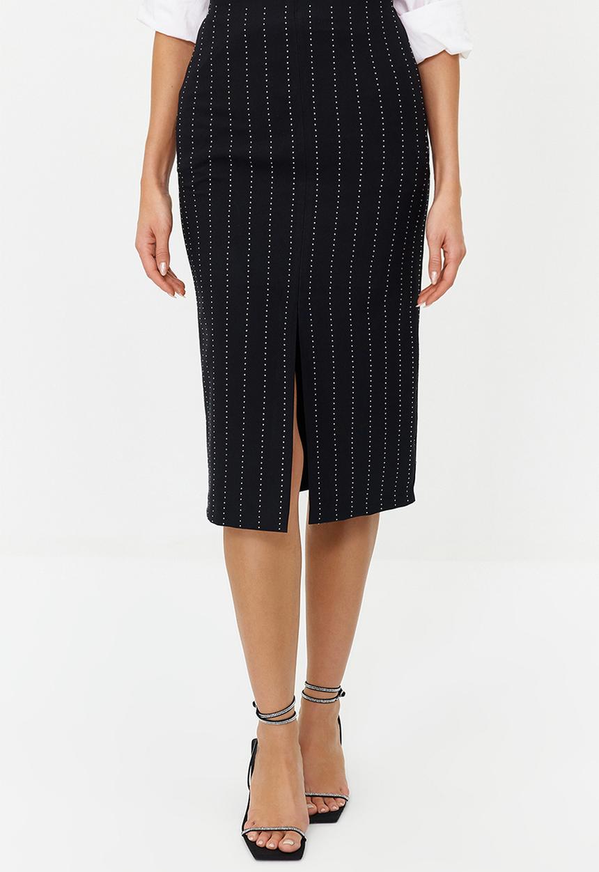 Trendyol - Fitted Woven Shiny Stone Skirt - Black