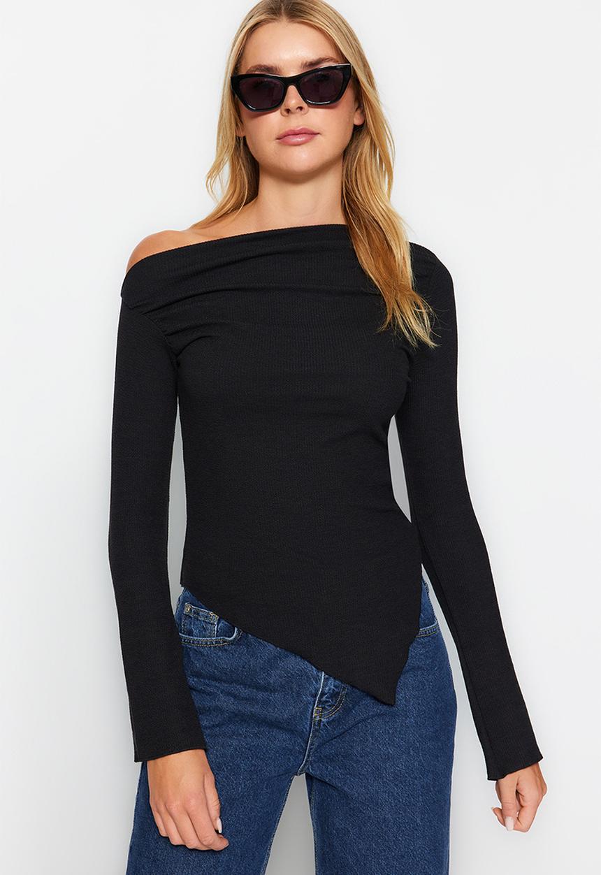 Trendyol - Draped Boat Neck Asymmetrical Knitted Blouse - Black