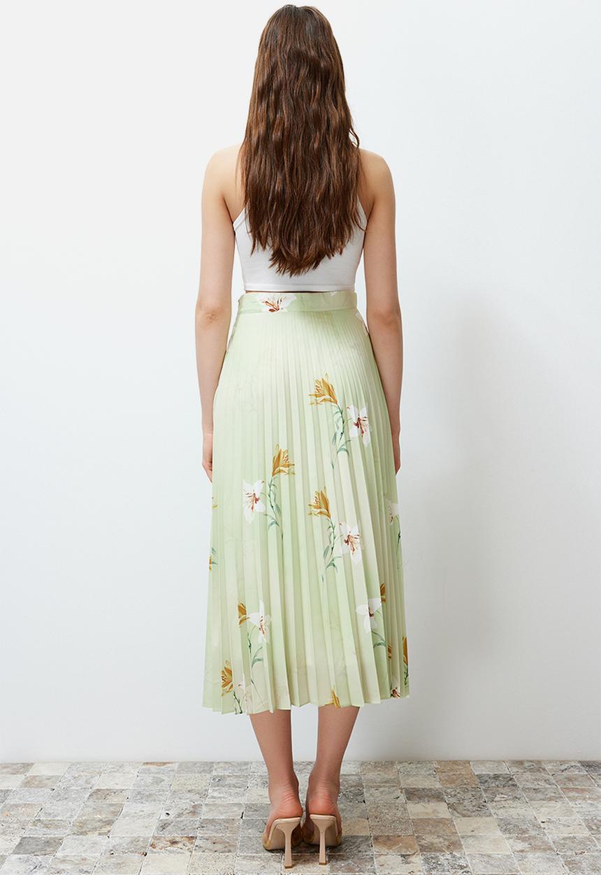 Trendyol - Floral Pattern Pleated Satin Fabric Maxi Length Woven Skirt - Green