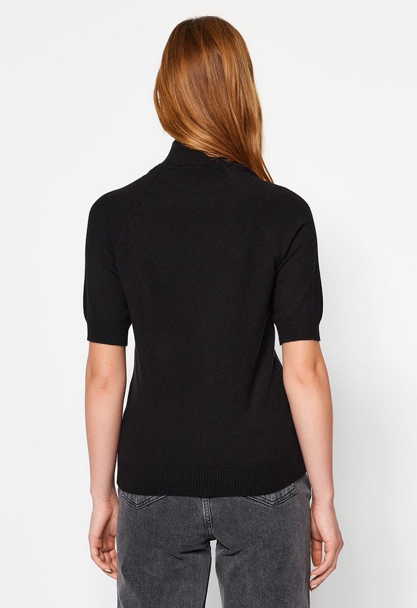 Trendyol - Premium Thread / Special Thread Basic Knitwear Blouse with Soft Touch - Black