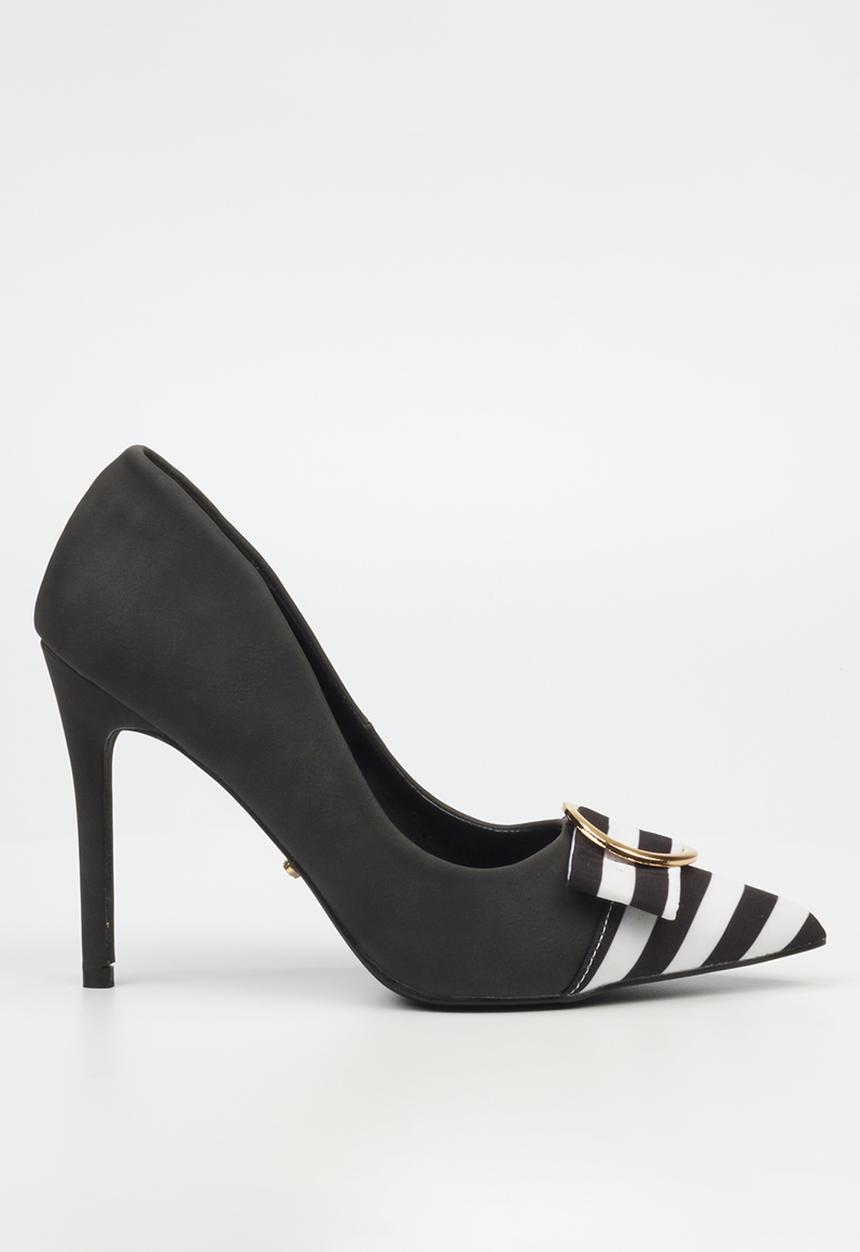 Miss Black - Lola 26 court - black