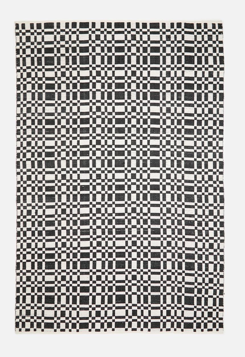 Sixth Floor - Grid outdoor rug - Black