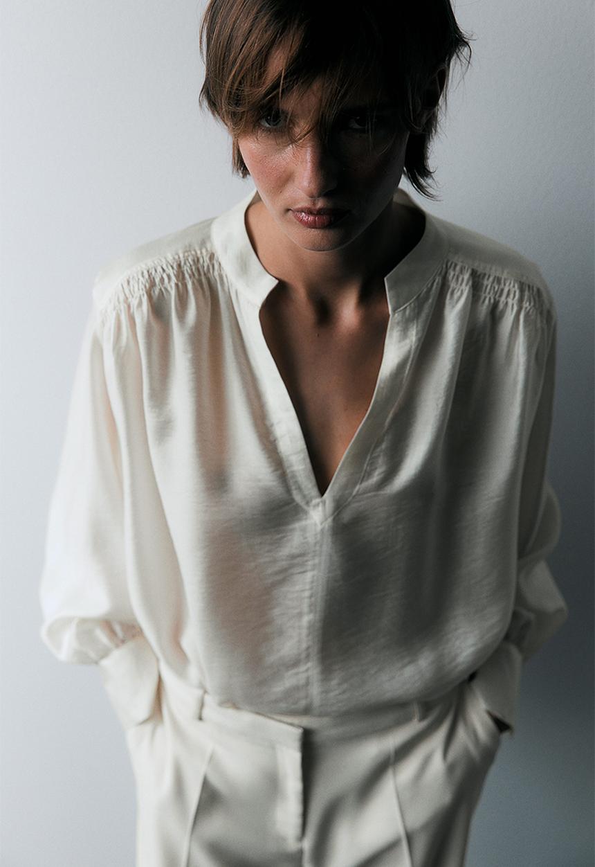 H&M - Lyocell popover blouse - cream