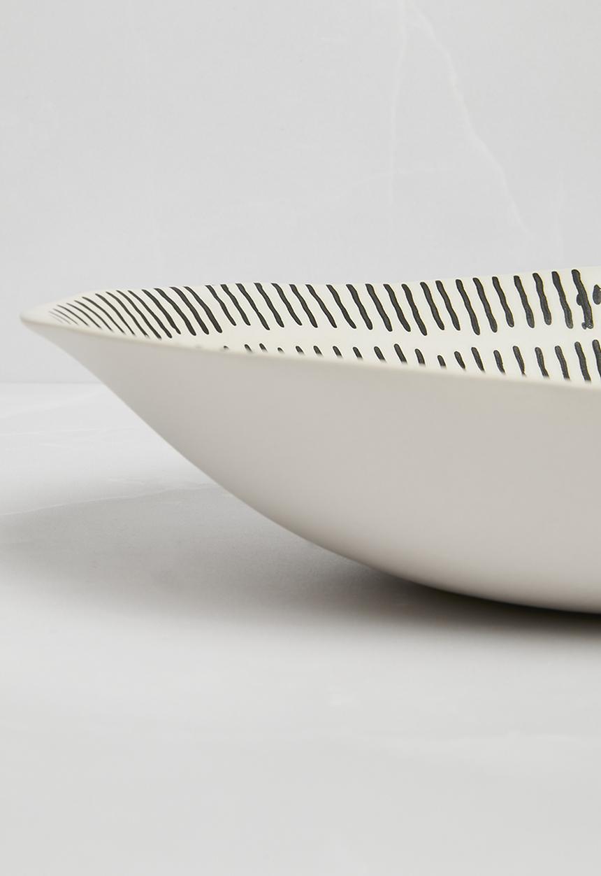 Sixth Floor - Earthenware bowl - black