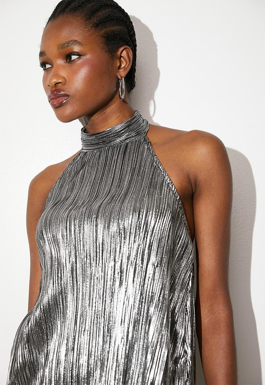 VELVET - Co-ord plisse grown on neck shell - silver 