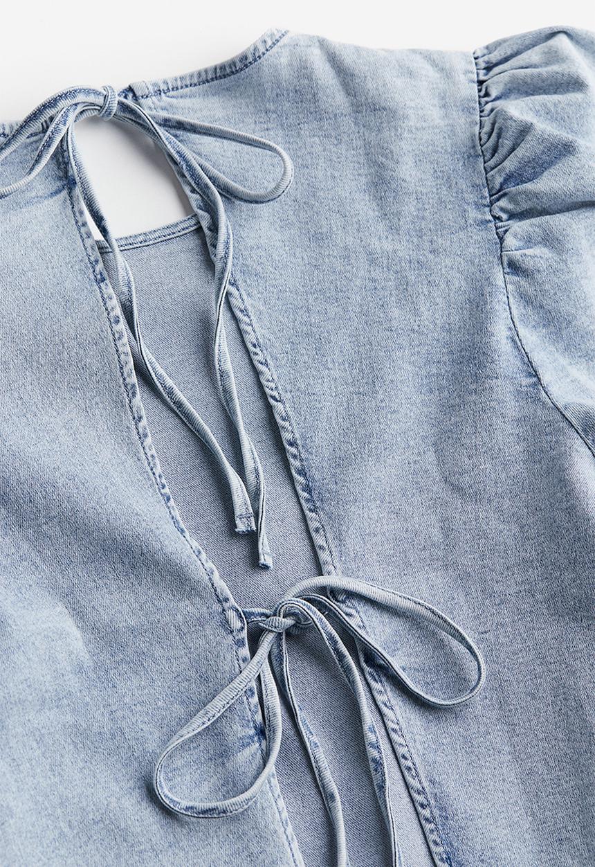 H&M - Puff-sleeved denim top - pale denim blue