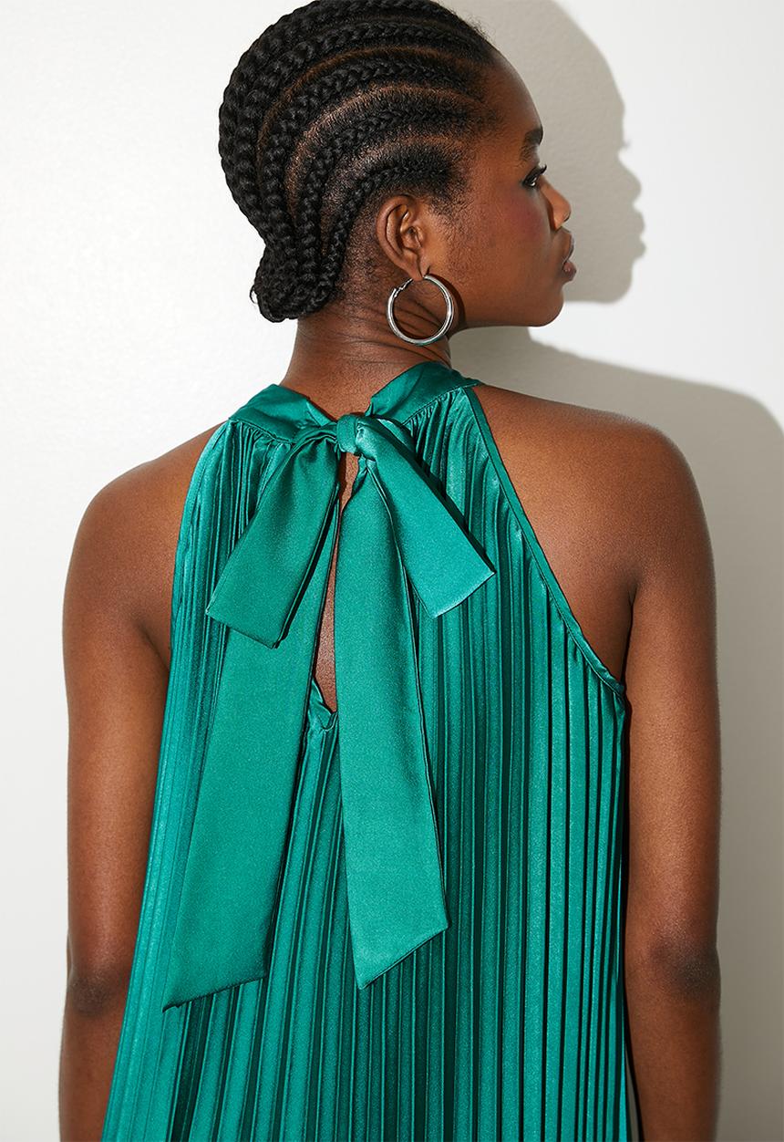 VELVET - Pleated trapeze midi dress - Green