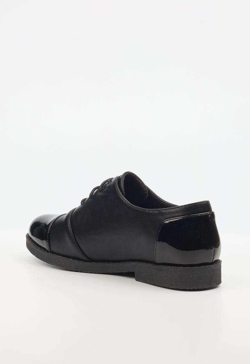 Viabeach - Vespa 32 brogue - black