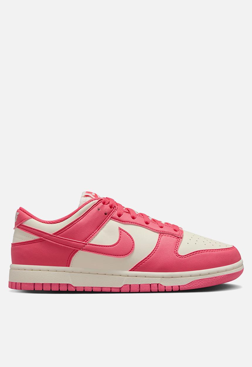 Nike - Dunk Low