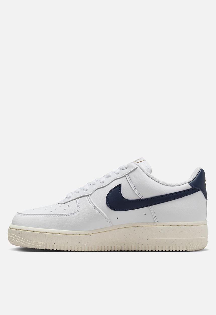 Nike - Air Force 1 '07