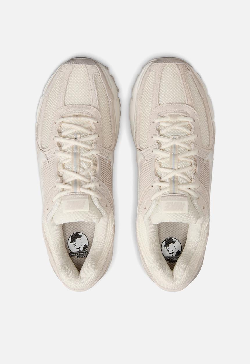 Nike - Zoom vomero 5