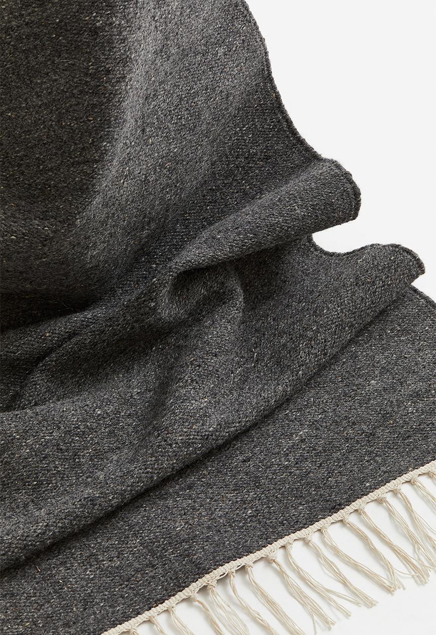 H&M - Wool rug - dark grey marl
