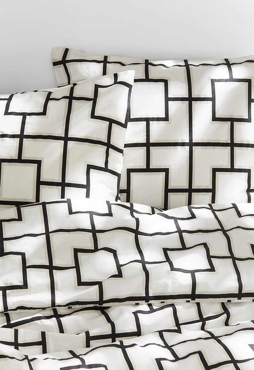 H&M - Graphic-print double/king duvet cover set - white patterned