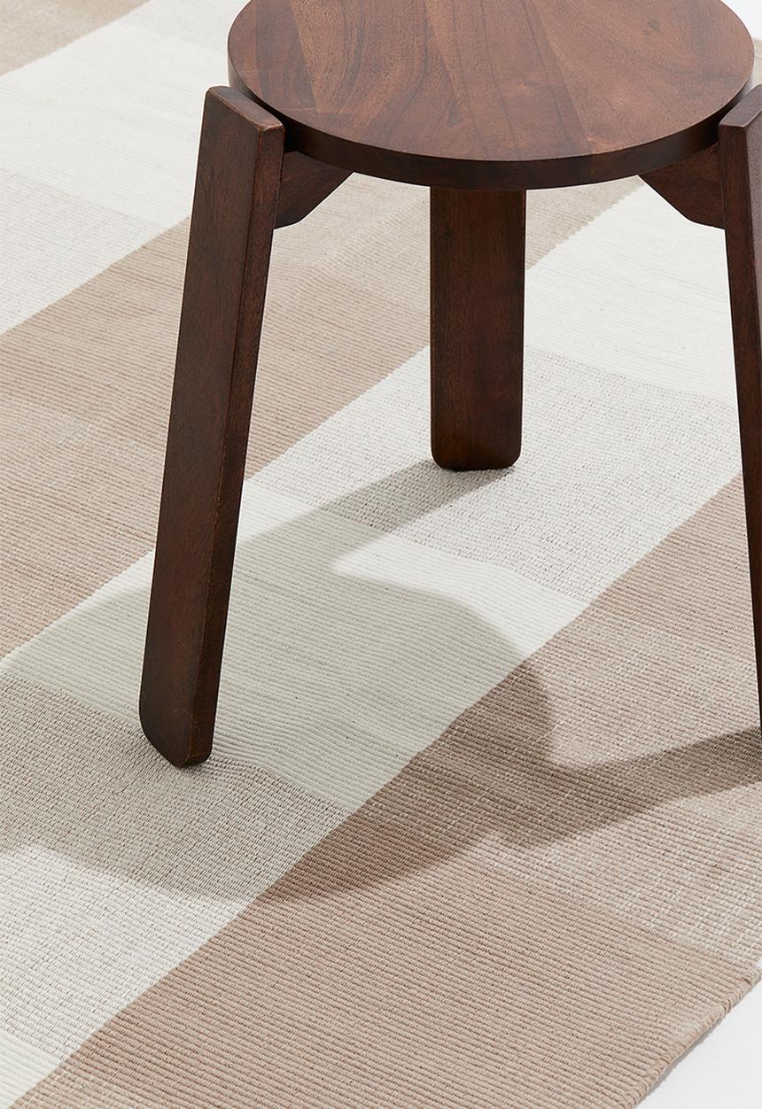 H&M - Checked flat weave rug - beige checked