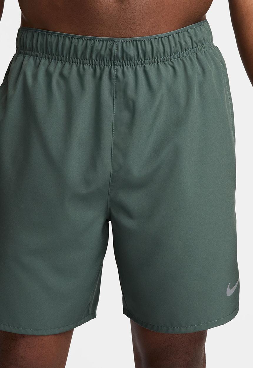 Nike - M nk df challenger 7ul short - vintage green/bicoastal/reflective silv