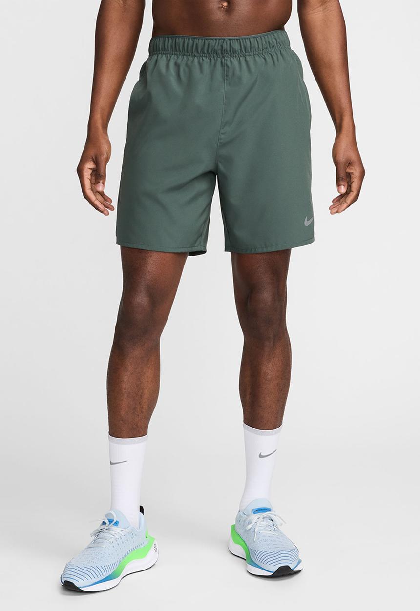 Nike - M nk df challenger 7ul short - vintage green/bicoastal/reflective silv