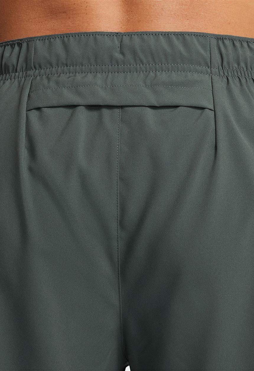 Nike - M nk df challenger 7ul short - vintage green/bicoastal/reflective silv