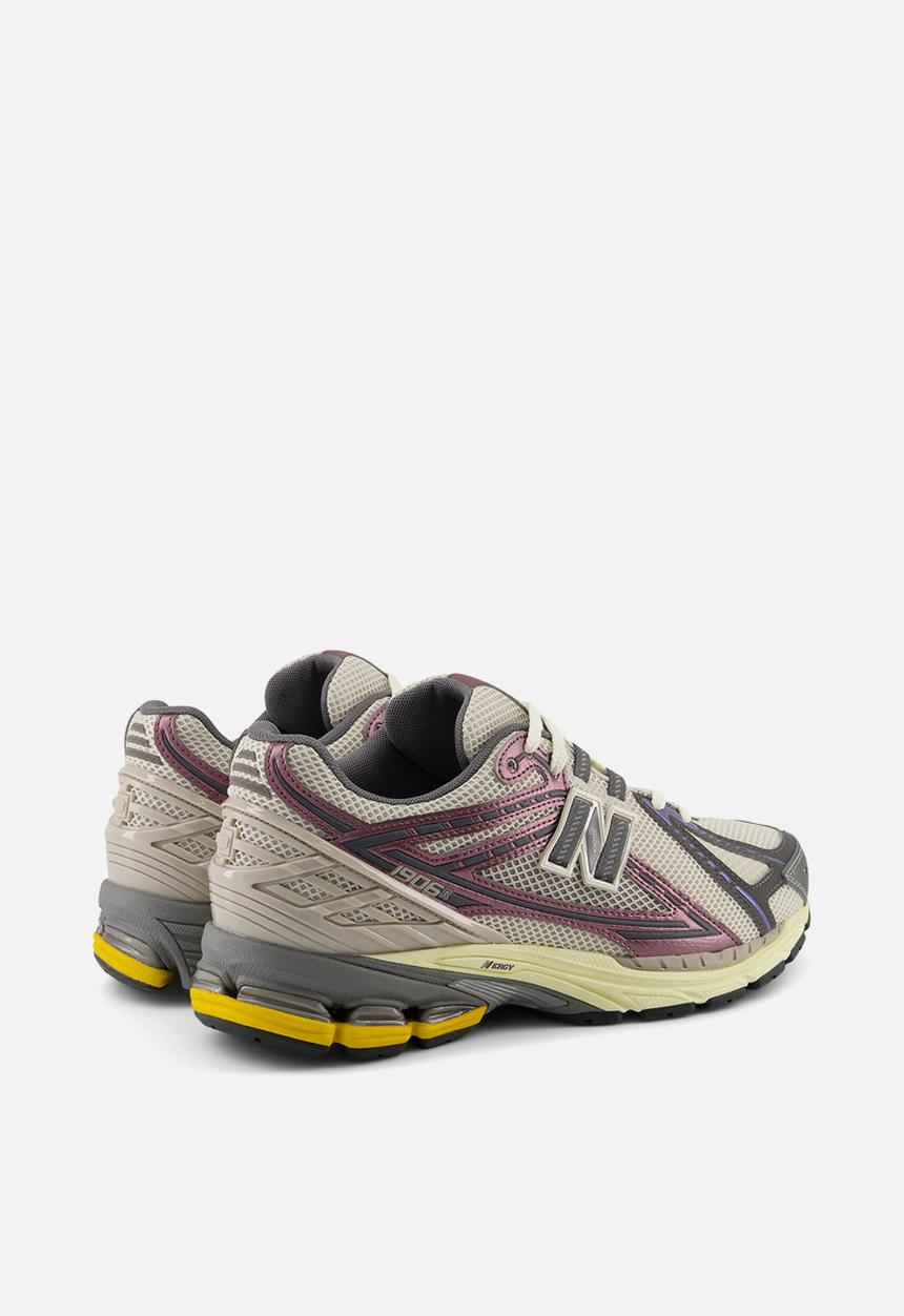 New Balance  - New Balance 1906R 