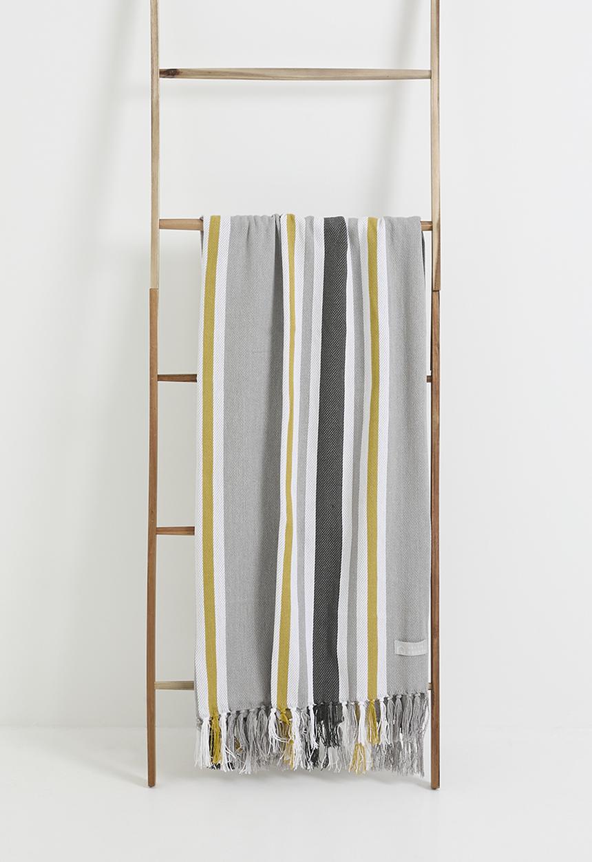 Haven & Earth  - Protea pinstripe outdoor throw - Dove/Nugget Gold