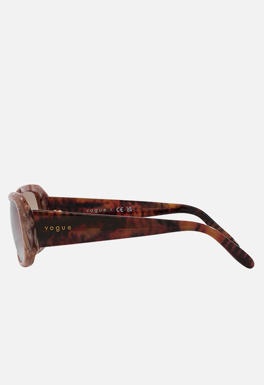 Vogue Eyewear - Vogue Eyewear - 0VO2606S - Brown Horn