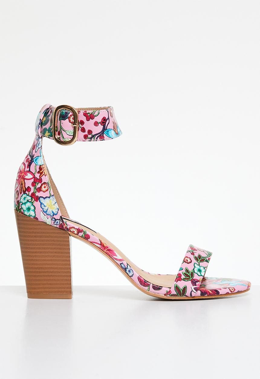 Madison® - Allan 3 block heel - pink floral