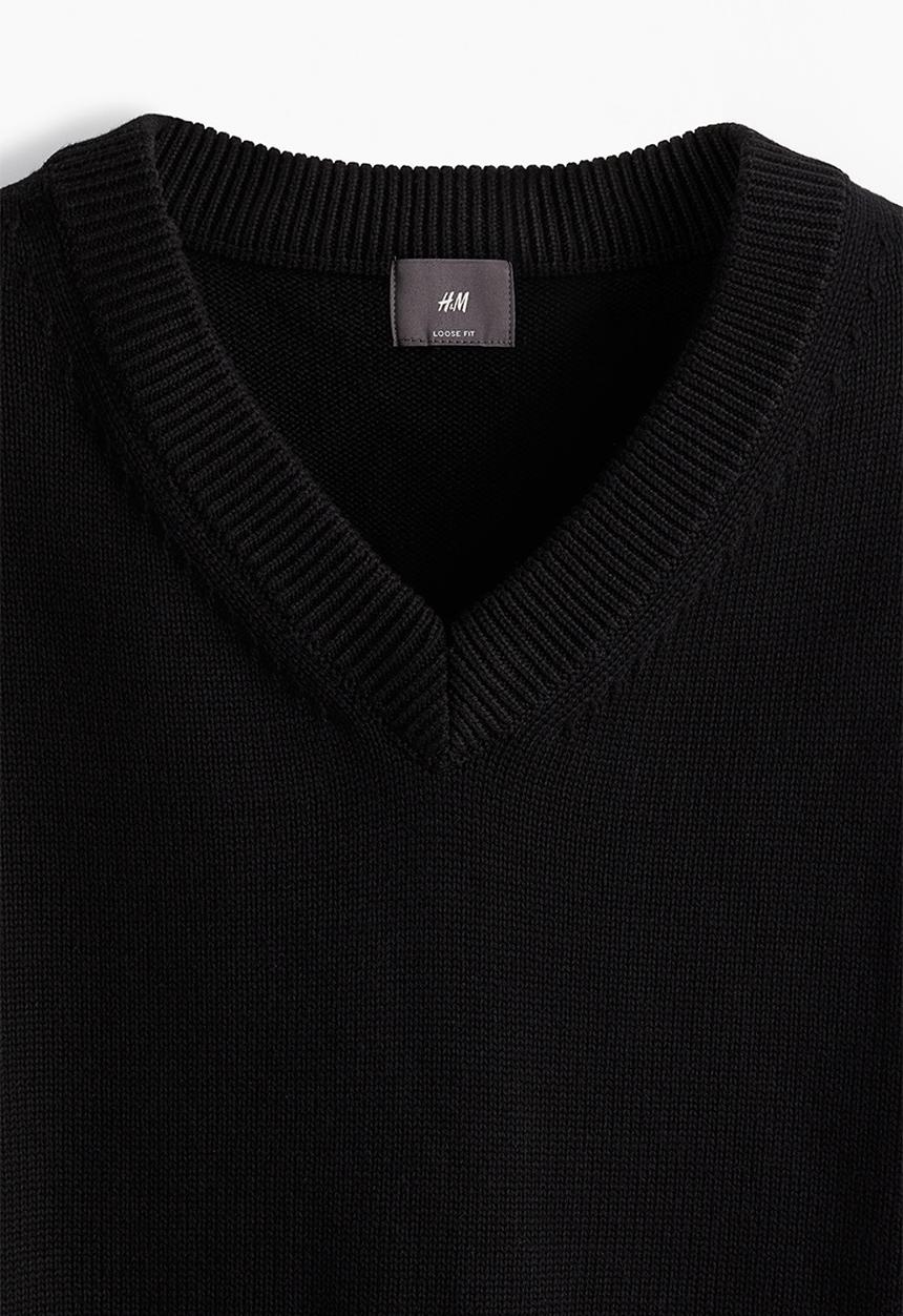 H&M - Loose fit v-neck sweater vest - black
