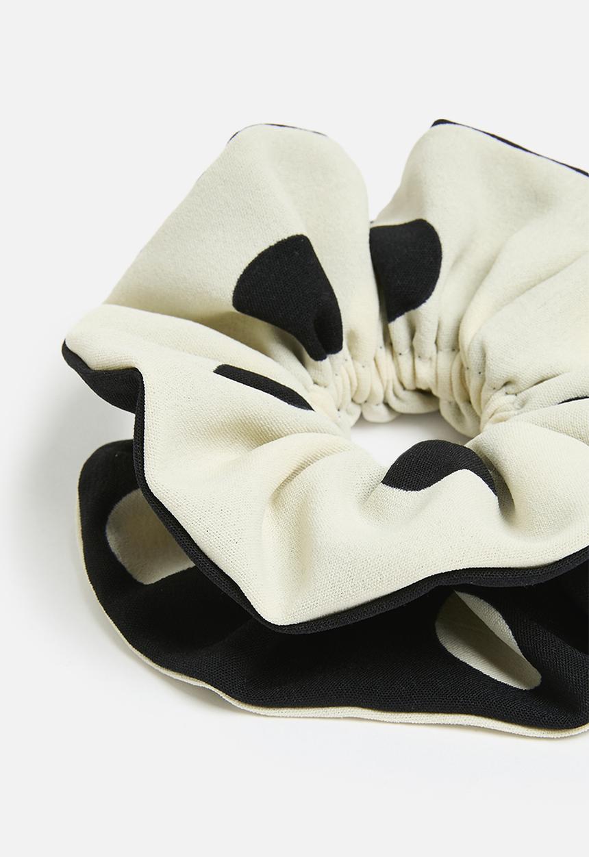 Me&B - Double Scrunchie - Cream & Black Spot