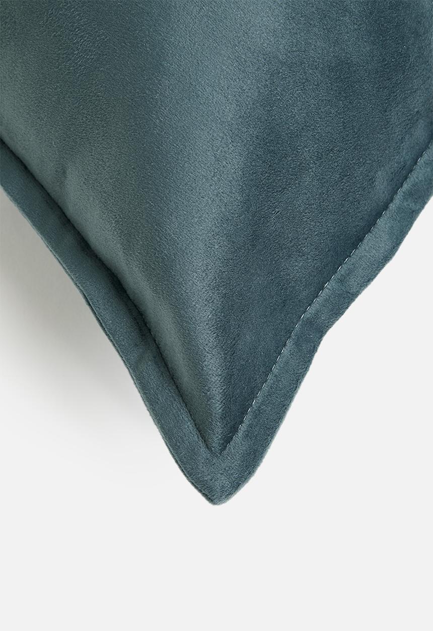 Grey Gardens - Rema velvet cushion cover - Charcoal
