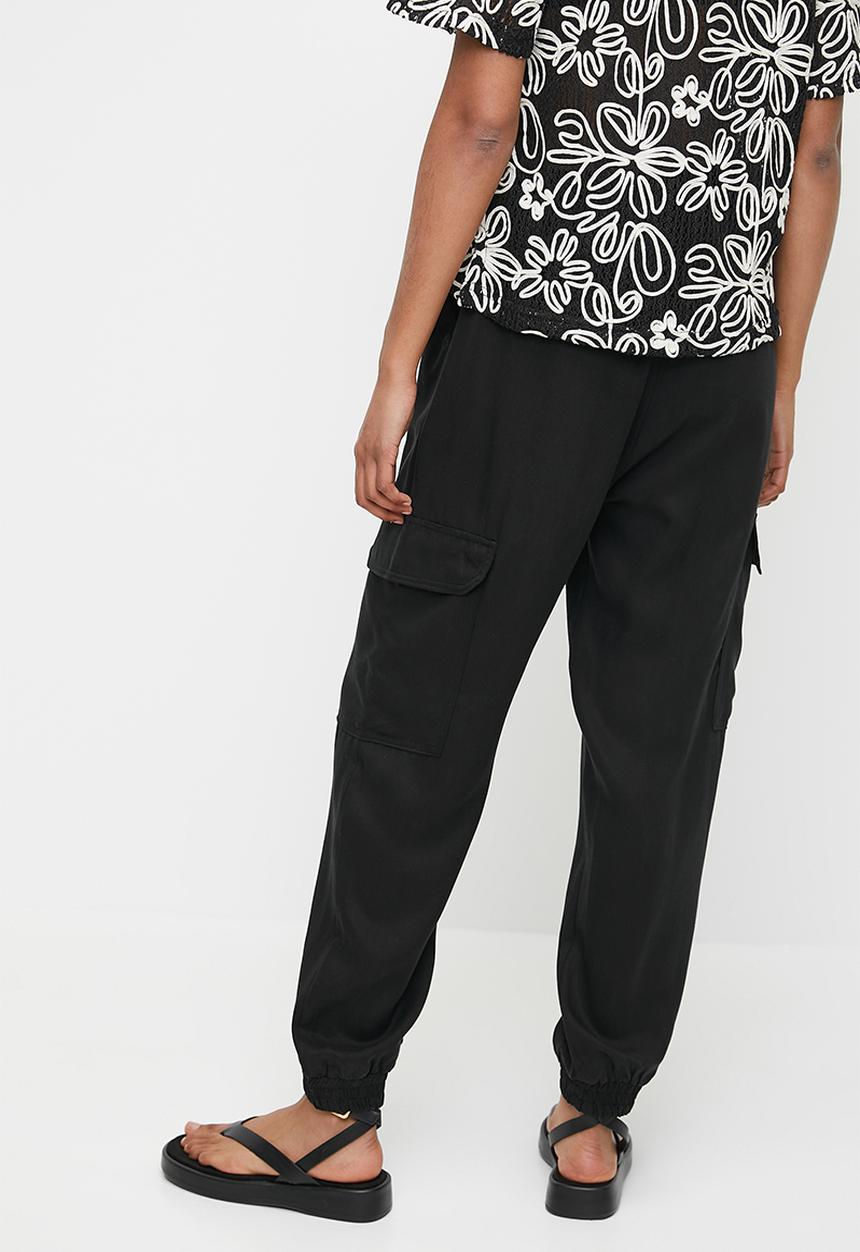 Me&B - Elasticated Cargo Pants - Black