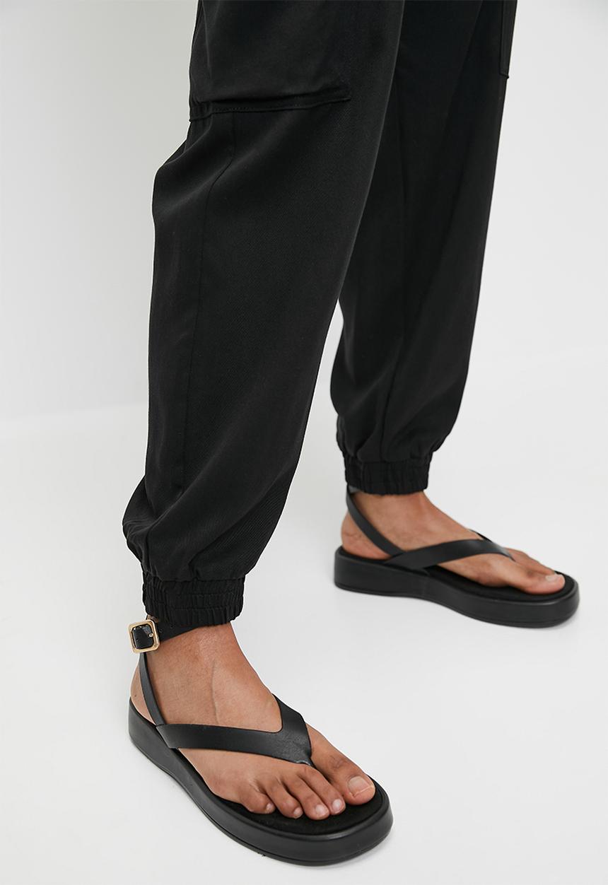 Me&B - Elasticated Cargo Pants - Black