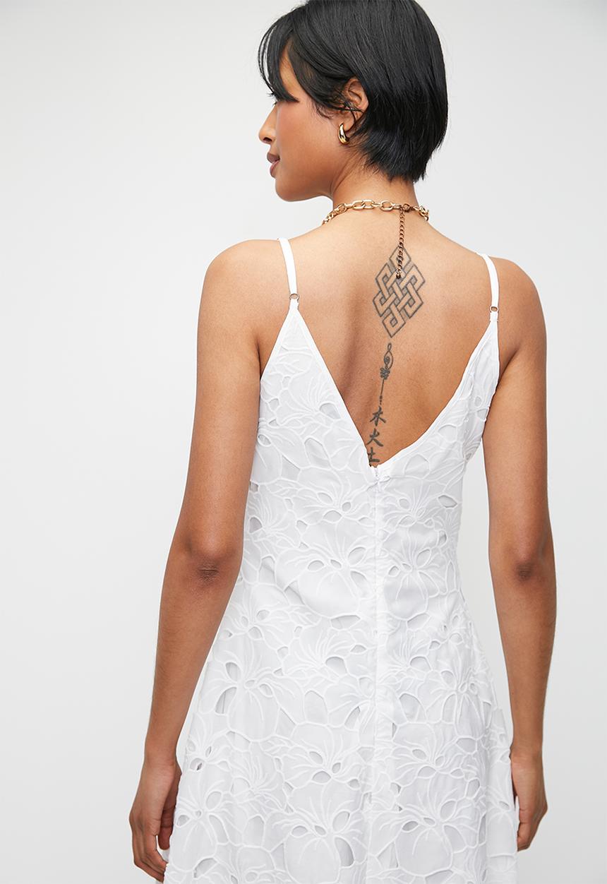 Superbalist - Anglaise slip dress - white