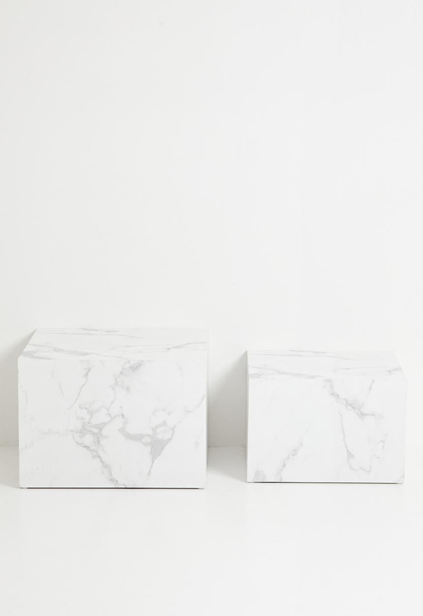 Sixth Floor - Dice set of 2 coffee tables - white