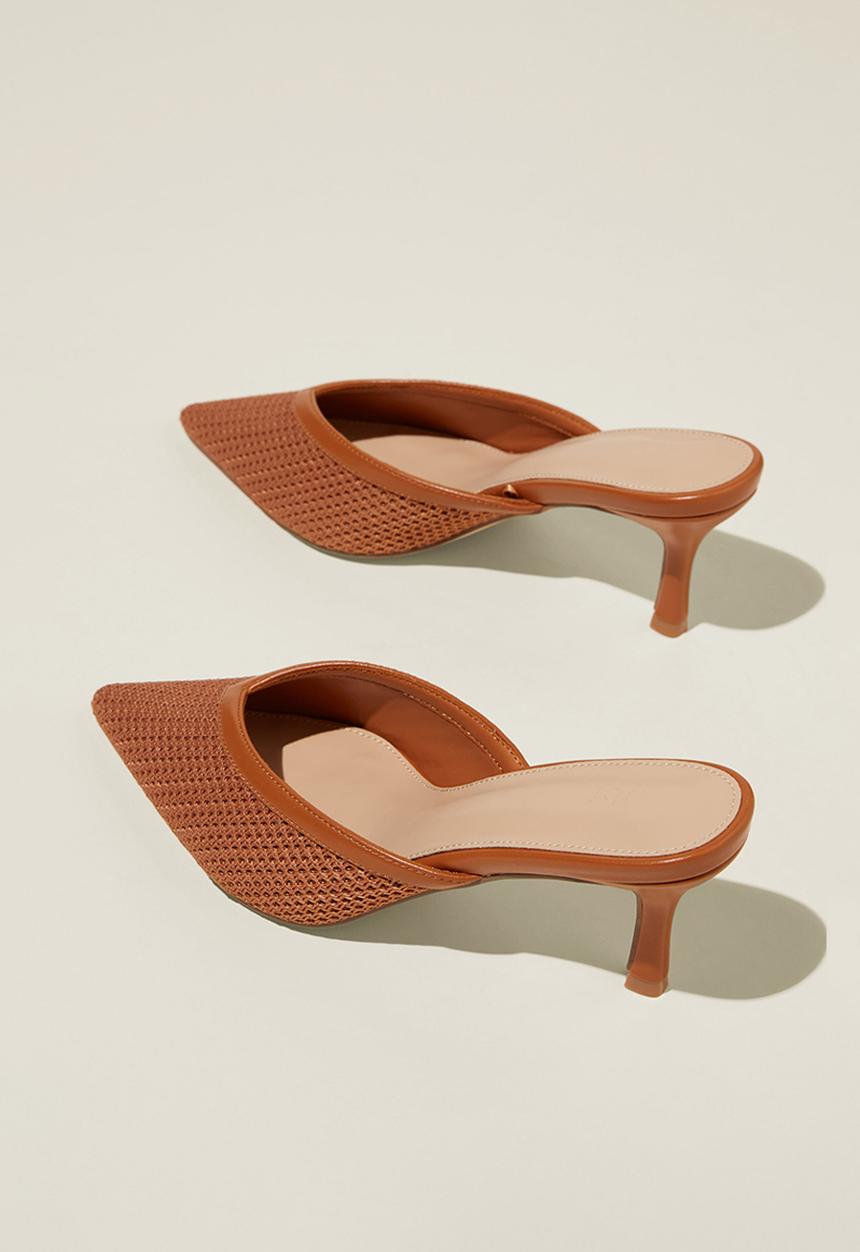 Cotton On - Penelope point mule - camel woven