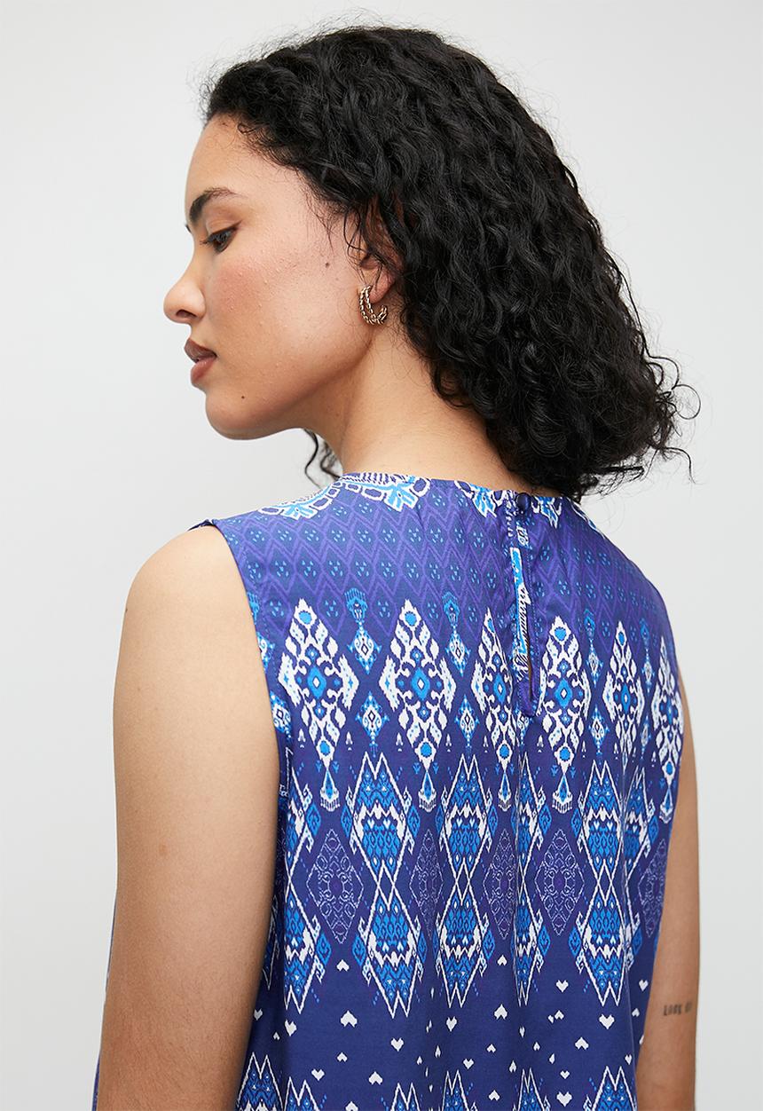 edit - Printed sleeveless shell - peacock blues linear print