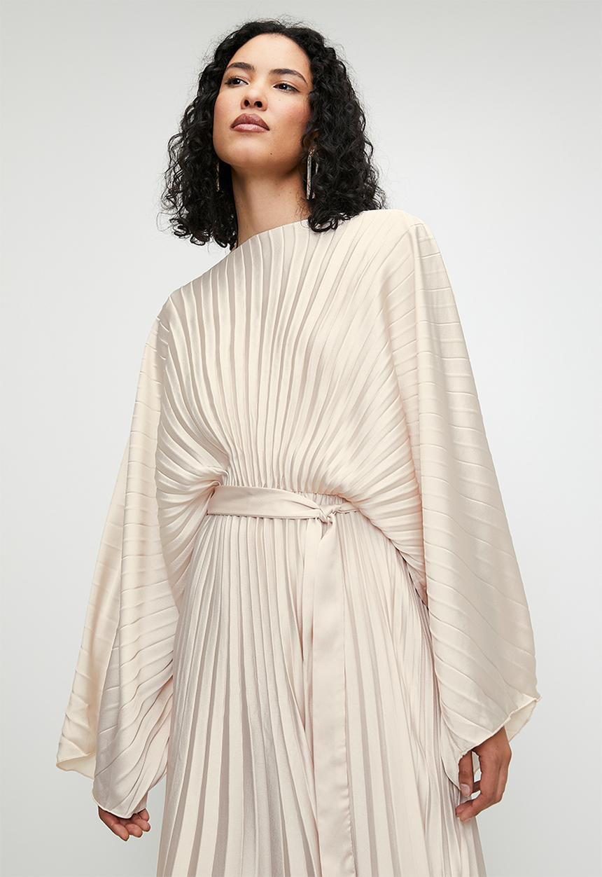 edit - Pleated dolman sleeve with tie dress - pearl