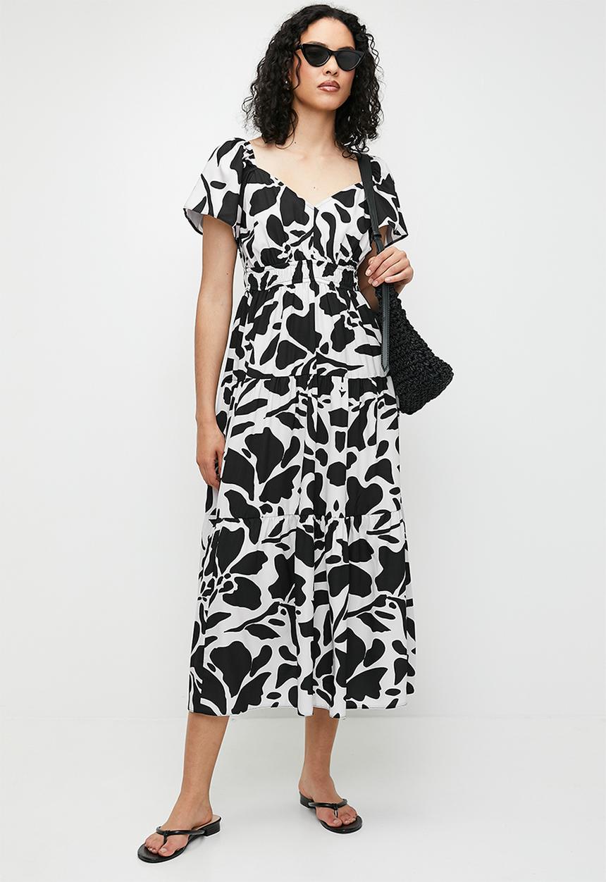 edit - flutter sleeve tiered midi dress - Black Ecru Abstract