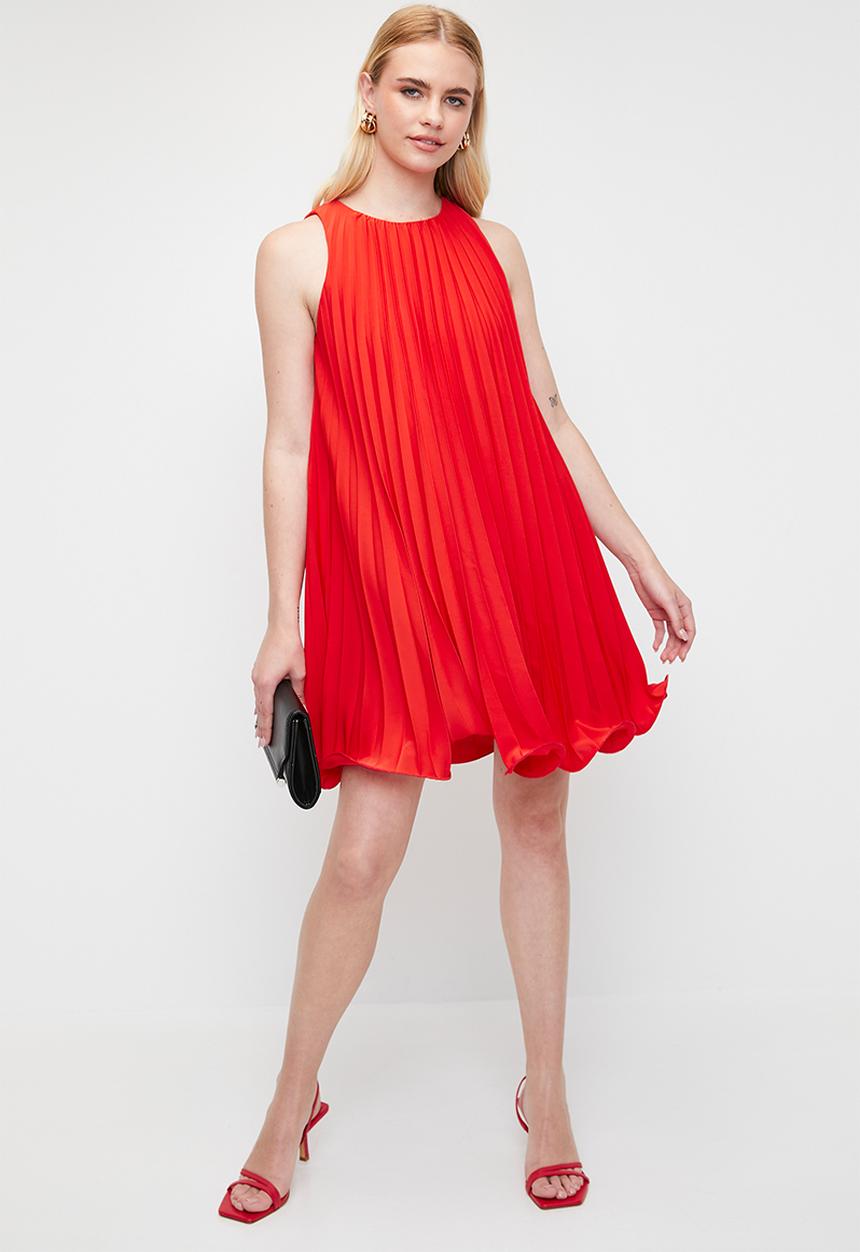 MILLA - Pleated mini with fluted hem -  fiery red