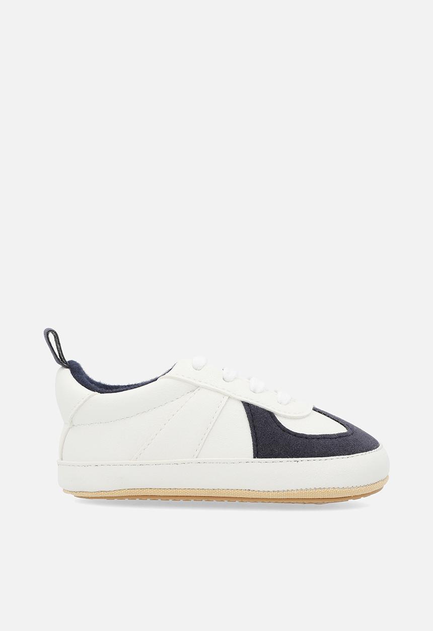 Pop Candy - Lace up lo top sneakers - white & navy