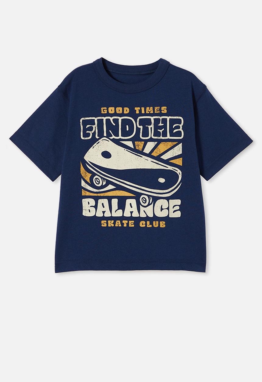 Cotton On - Jonny short sleeve graphic print tee - in the navy/find the balance skateboard