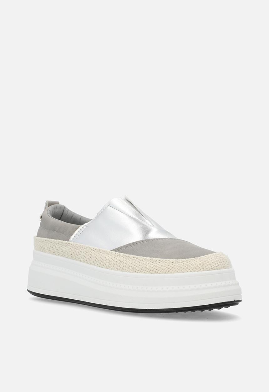 Butterfly Feet - Senhora 17 slip-on - silver