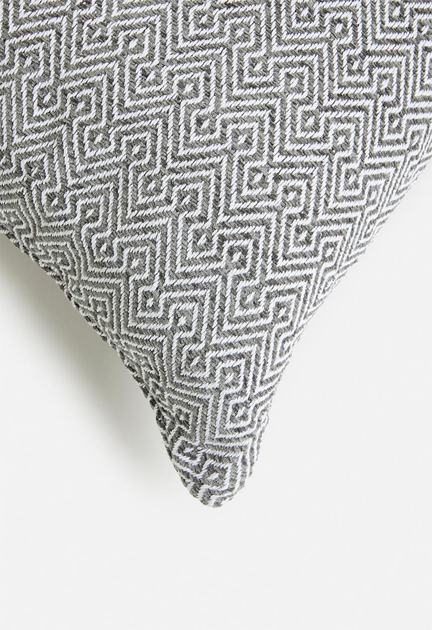 Haven & Earth  - Chenille Scatter - Iron